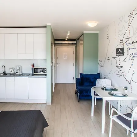 Czarna Gora - Livigno 1 I 2 アパート