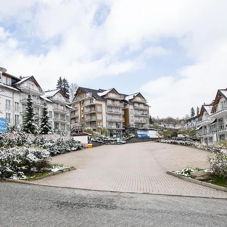 Czarna Gora - Livigno 1 I 2 *