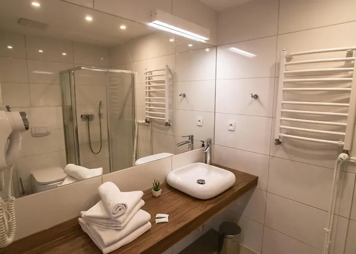 Czarna Gora - Livigno 1 I 2 Sienna (Klodzko)